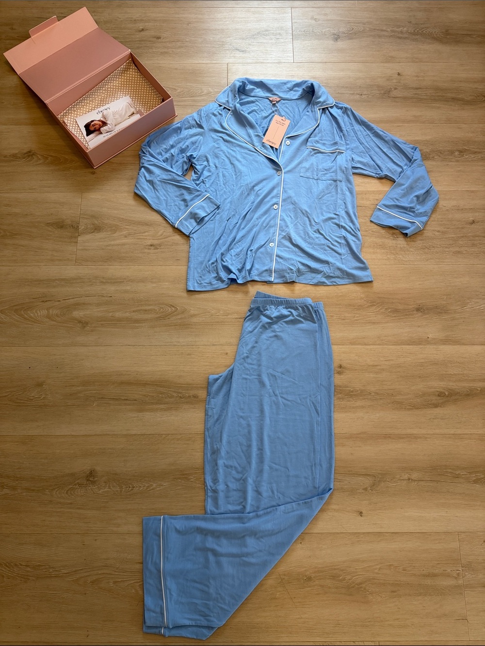 Light Blue Women's Pajama Set - Soft Long Sleeve Top & Pants Size Medium